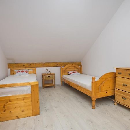 Hotel Kuca Za Odmor "Dva Srca" à Ceminac Extérieur photo