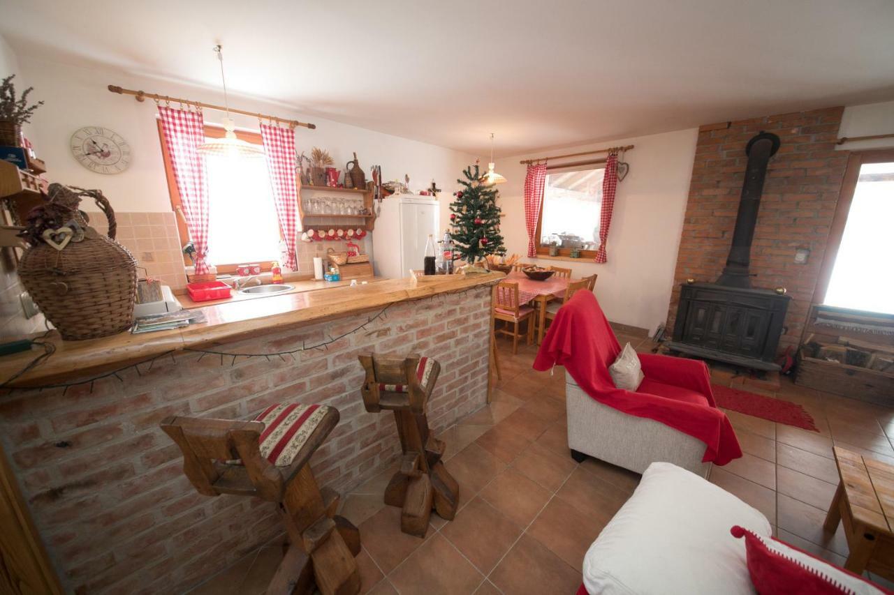 Hotel Kuca Za Odmor "Dva Srca" à Ceminac Extérieur photo
