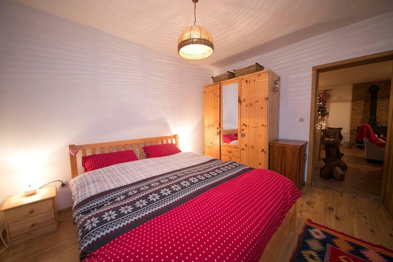 Hotel Kuca Za Odmor "Dva Srca" à Ceminac Extérieur photo