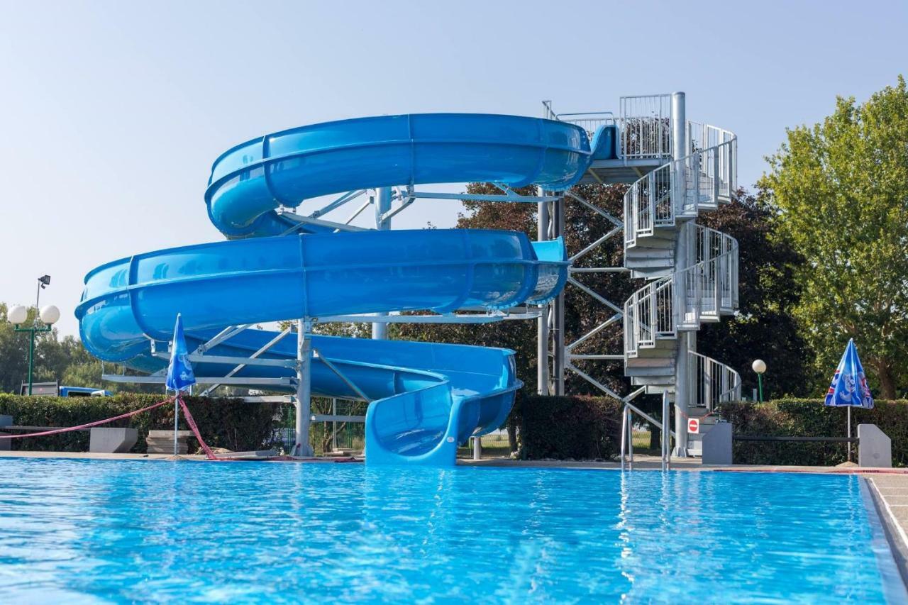 Hotel Kuca Za Odmor "Dva Srca" à Ceminac Extérieur photo