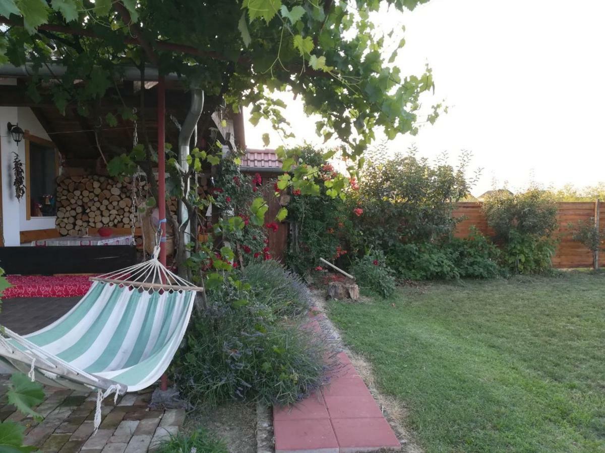 Hotel Kuca Za Odmor "Dva Srca" à Ceminac Extérieur photo